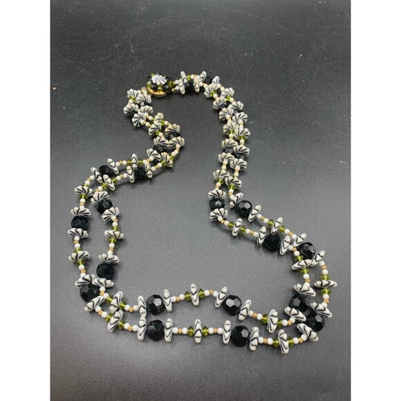 Double Strand Retro Necklace Flower Beads Plastic Glass Green White Black Gold - Picture 10 of 10